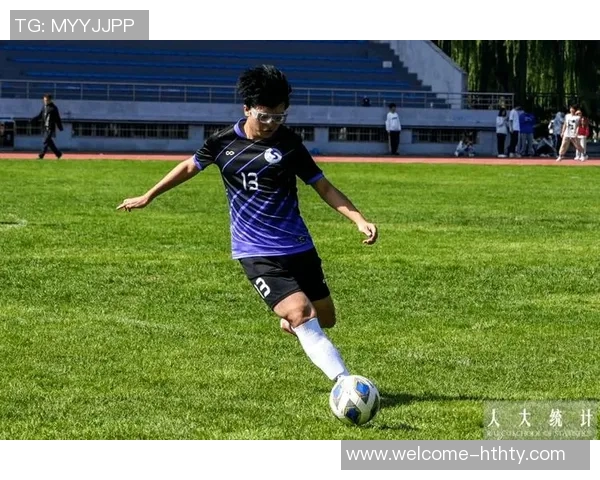 青岛国信海天U19男篮奋勇拼搏荣获全国季军展现青春风采 青岛国信海天U19男篮奋勇拼搏荣获全国季军展现青春风采